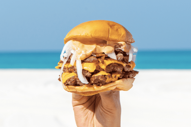 5 Reasons Smash Burgers Are Taking Over